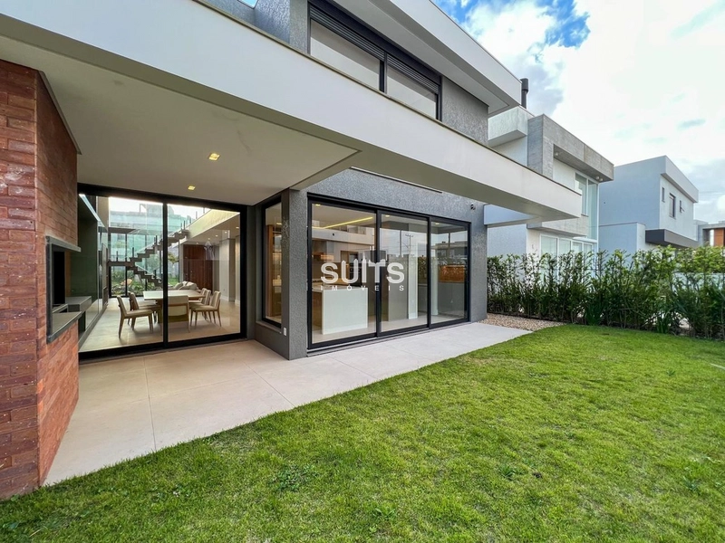 Lindo sobrado à venda no condomínio Sunset: 16ª foto da galeria de imagens do imóvel