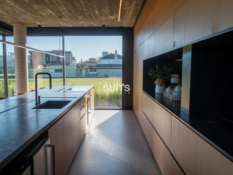 Belíssimo sobrado à venda no condomínio Los Cobos em Xangri-lá: 17ª foto da galeria de imagens do imóvel