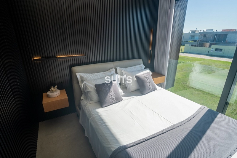 Belíssimo sobrado à venda no condomínio Los Cobos em Xangri-lá: 36ª foto da galeria de imagens do imóvel