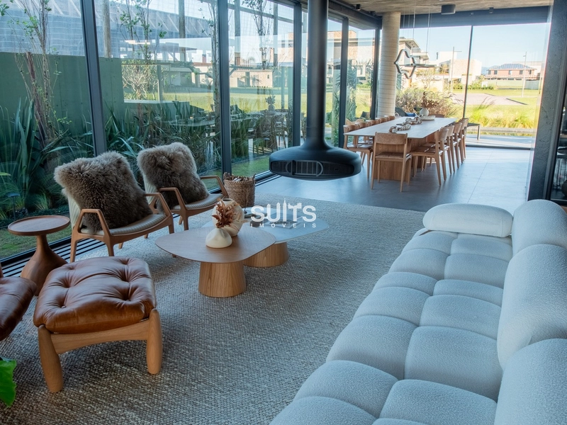 Belíssimo sobrado à venda no condomínio Los Cobos em Xangri-lá: 5ª foto da galeria de imagens do imóvel