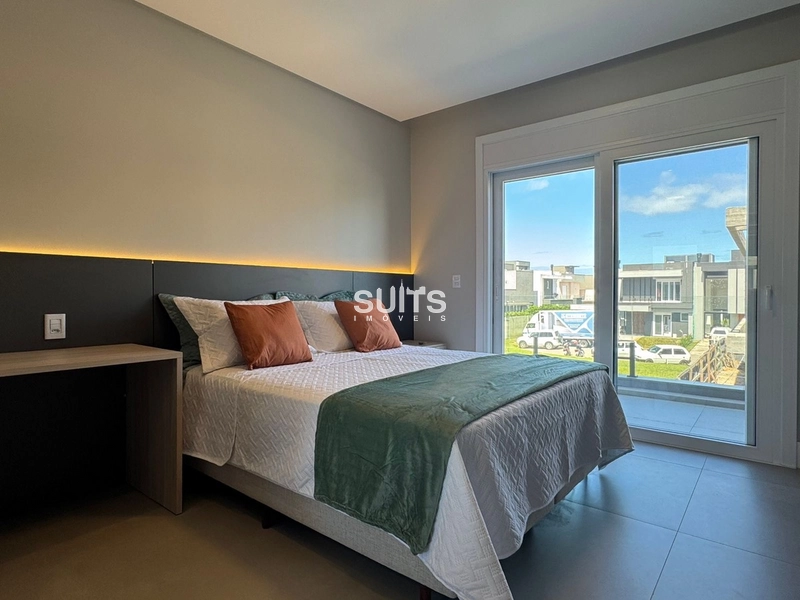 Lindo sobrado com 5 suítes e piscina, no condomínio SUNSET: 18ª foto da galeria de imagens do imóvel