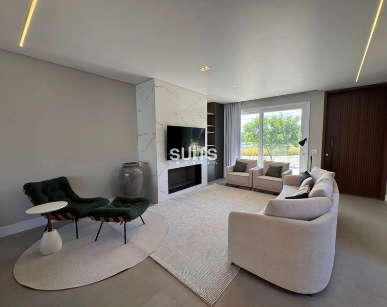 Lindo sobrado com 5 suítes e piscina, no condomínio SUNSET: 5ª foto da galeria de imagens do imóvel