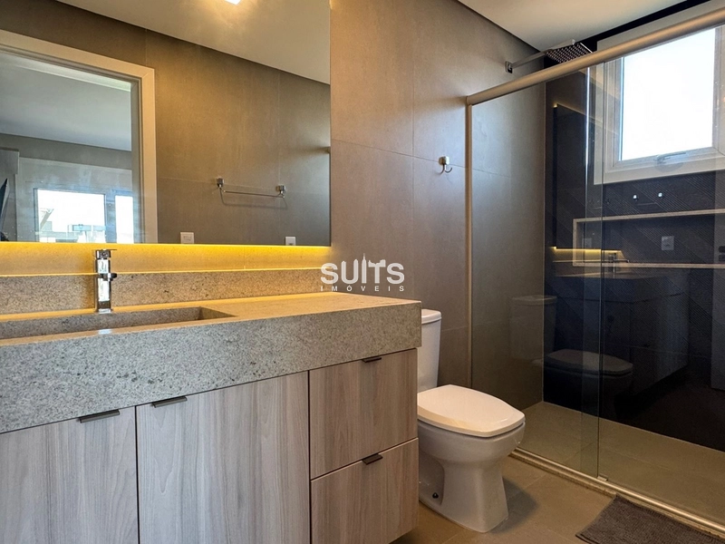 Lindo sobrado com 5 suítes e piscina, no condomínio SUNSET: 20ª foto da galeria de imagens do imóvel