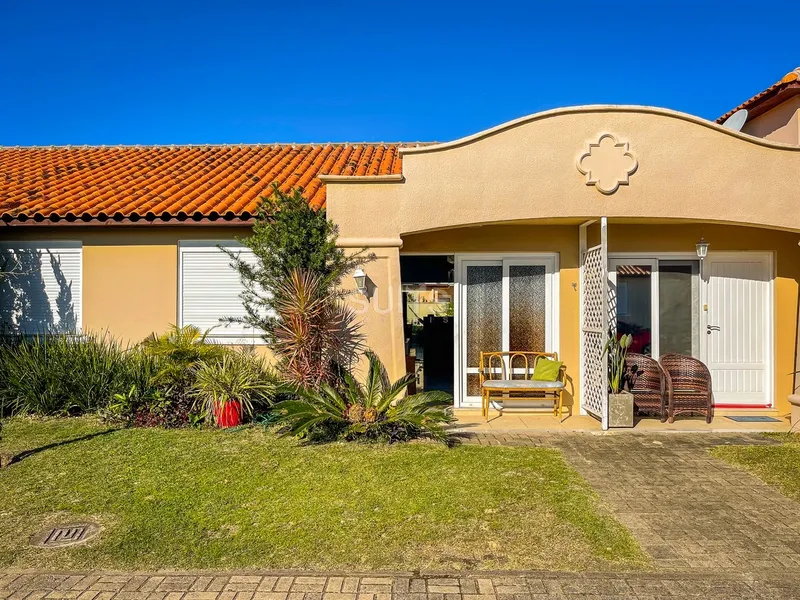 Linda casa à venda no condomínio Casa Hermosa: 1ª foto da galeria de imagens do imóvel