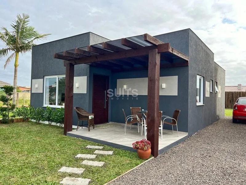 Casa em estado de nova na praia de Rainha do Mar em Xangri-Lá: 2ª foto da galeria de imagens do imóvel