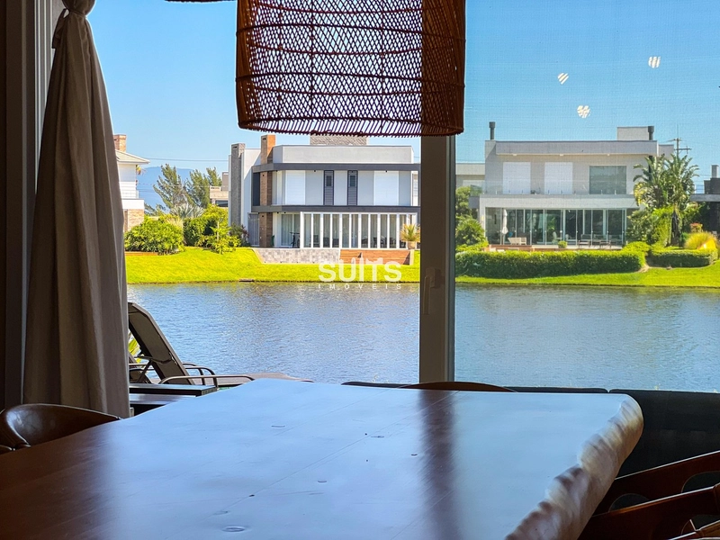 Excelente sobrado beira lago no condomínio Celebration: 6ª foto da galeria de imagens do imóvel