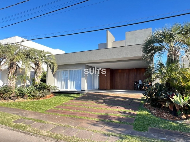 Magnífico Sobrado no Condomínio Quintas do Lago: 2ª foto da galeria de imagens do imóvel