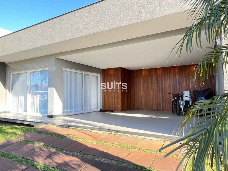 Magnífico Sobrado no Condomínio Quintas do Lago: 4ª foto da galeria de imagens do imóvel