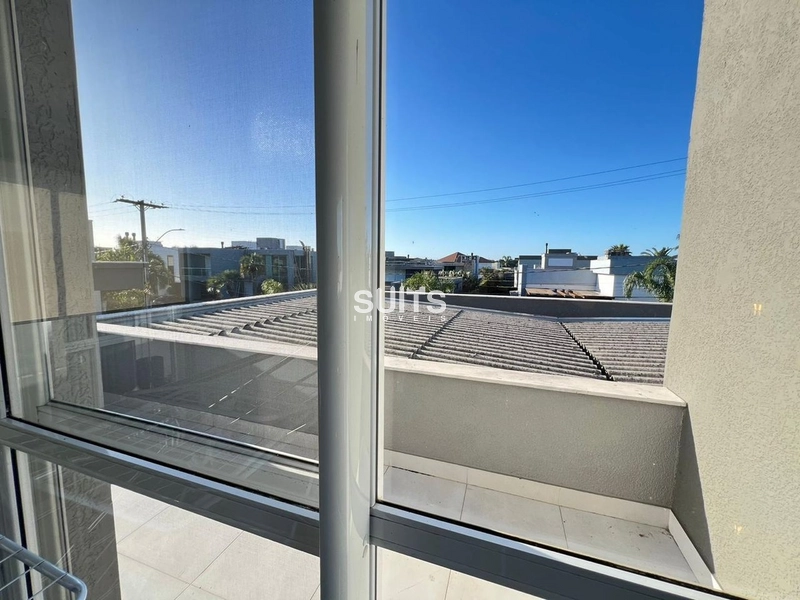 Magnífico Sobrado no Condomínio Quintas do Lago: 33ª foto da galeria de imagens do imóvel