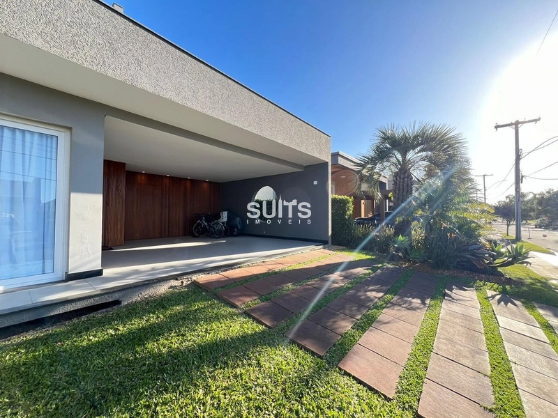 Magnífico Sobrado no Condomínio Quintas do Lago: 6ª foto da galeria de imagens do imóvel