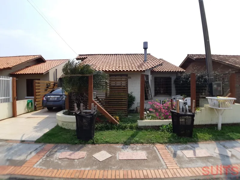 Excelente Casa Térrea no Centro de Xangri-lá: 1ª foto da galeria de imagens do imóvel