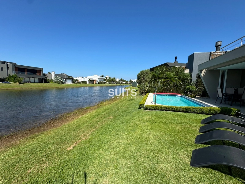 Excelente sobrado no Condomínio Enseada em Xangri-Lá: 52ª foto da galeria de imagens do imóvel