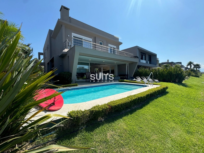 Excelente sobrado no Condomínio Enseada em Xangri-Lá: 56ª foto da galeria de imagens do imóvel