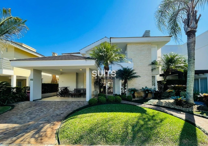 Lindo sobrado à venda no condomínio Porto Coronado em Atlântida: 1ª foto da galeria de imagens do imóvel