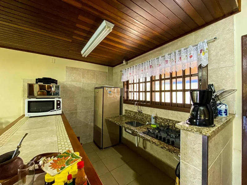 Sobrado com 02 terrenos 01 quadra do Mar na praia de Rainha do Mar: 13ª foto da galeria de imagens do imóvel