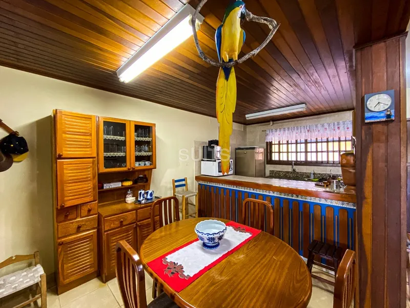 Sobrado com 02 terrenos 01 quadra do Mar na praia de Rainha do Mar: 12ª foto da galeria de imagens do imóvel