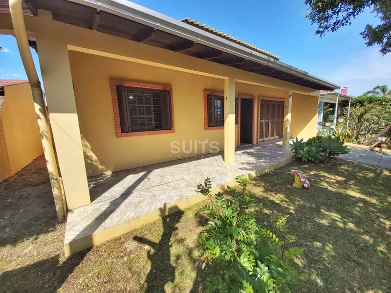 Bela casa em ótima localização na praia de Rainha do Mar em Xangri-Lá: 3ª foto da galeria de imagens do imóvel