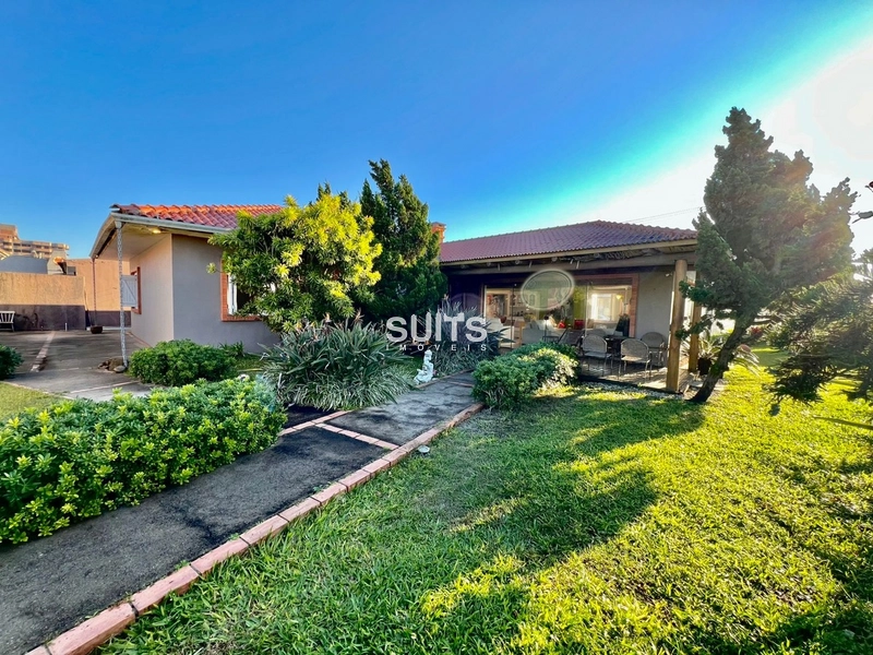 Excelente Casa com 3 Terrenos na Beira Mar de Xangri-lá!: 22ª foto da galeria de imagens do imóvel