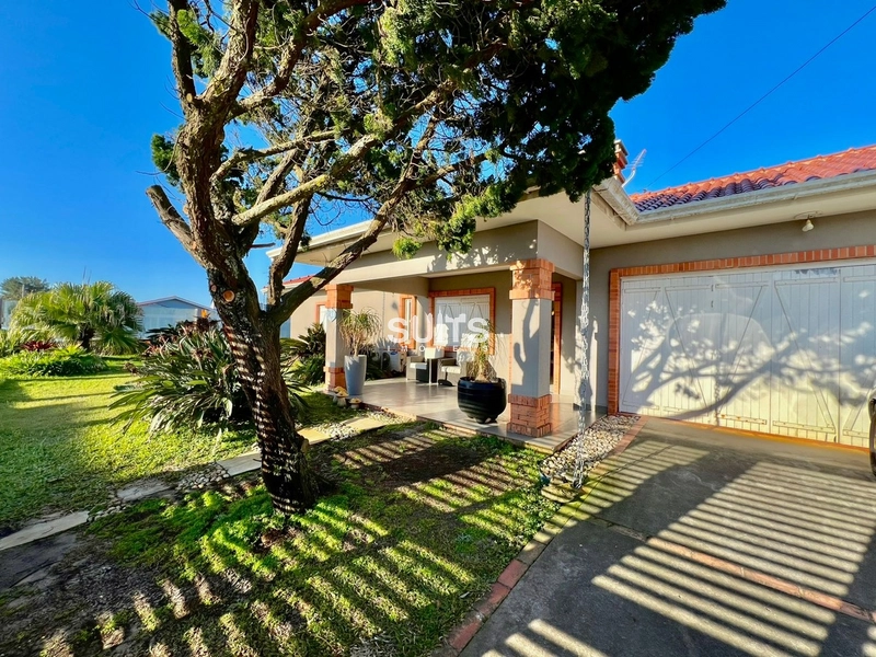 Excelente Casa com 3 Terrenos na Beira Mar de Xangri-lá!: 17ª foto da galeria de imagens do imóvel