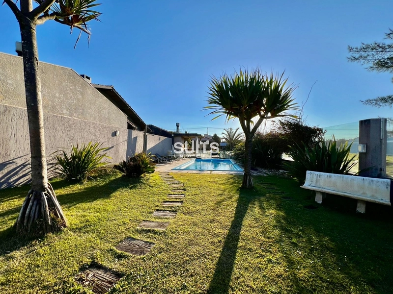 Excelente Casa com 3 Terrenos na Beira Mar de Xangri-lá!: 11ª foto da galeria de imagens do imóvel