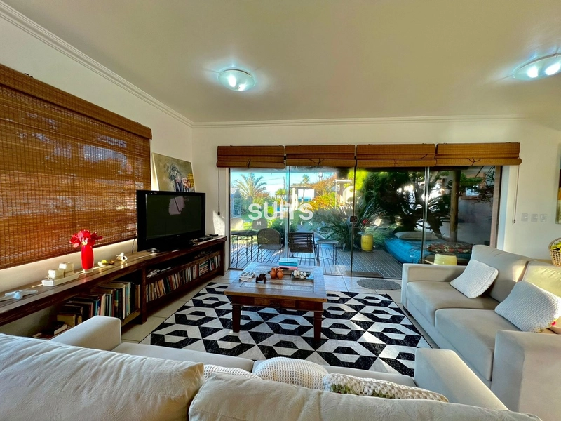 Excelente Casa com 3 Terrenos na Beira Mar de Xangri-lá!: 31ª foto da galeria de imagens do imóvel