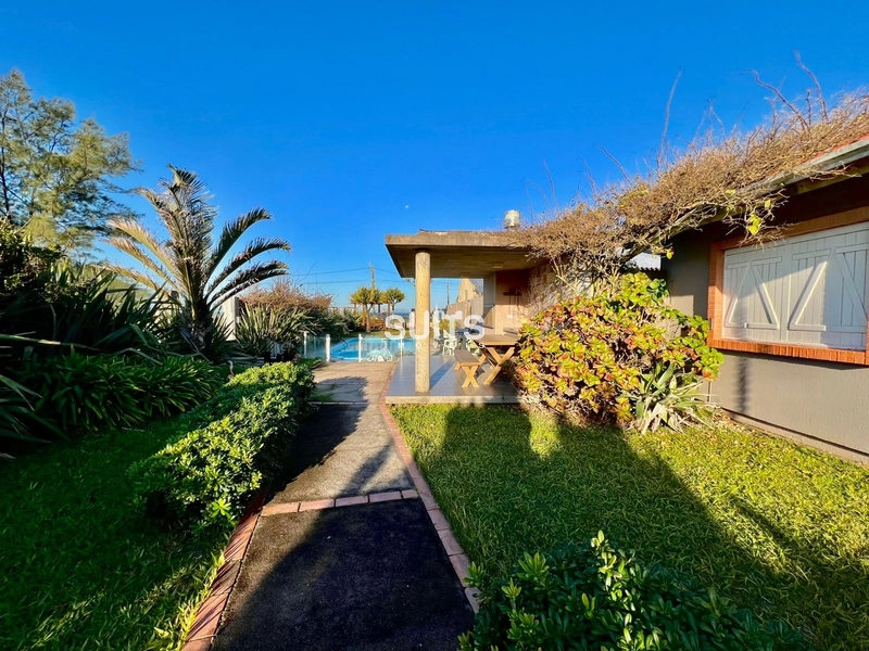 Excelente Casa com 3 Terrenos na Beira Mar de Xangri-lá!: 12ª foto da galeria de imagens do imóvel
