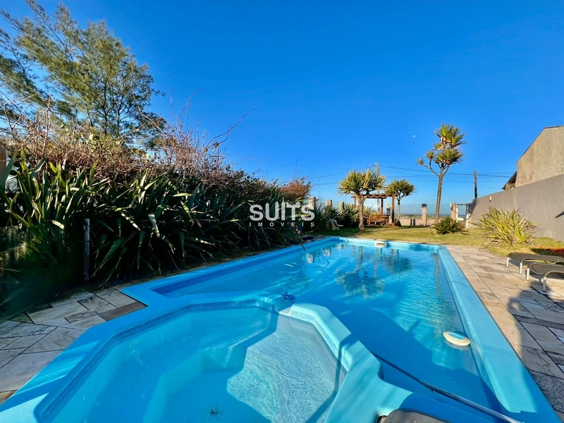 Excelente Casa com 3 Terrenos na Beira Mar de Xangri-lá!: 6ª foto da galeria de imagens do imóvel