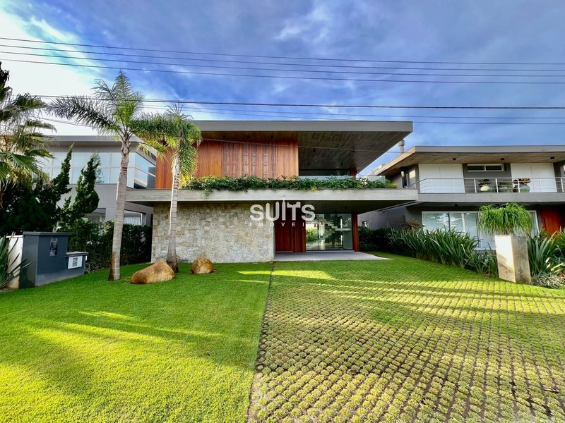 Sobrado em  Condomínio Beira Mar em Xangri-Lá: 1ª foto da galeria de imagens do imóvel