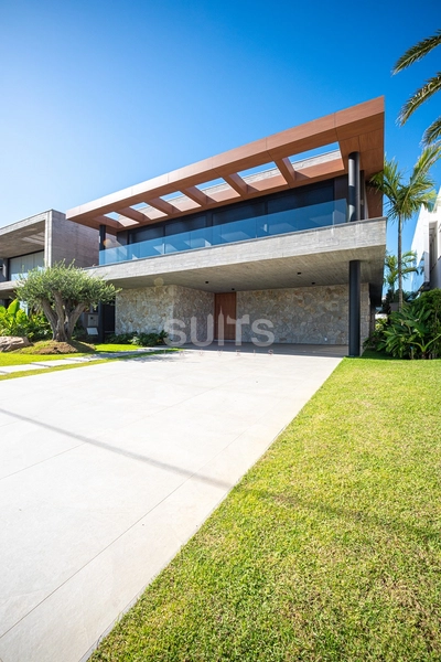 Belíssima Mansão à venda no Sense : 2ª foto da galeria de imagens do imóvel