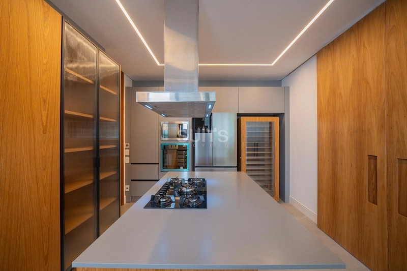 Belíssima Mansão à venda no Sense : 22ª foto da galeria de imagens do imóvel