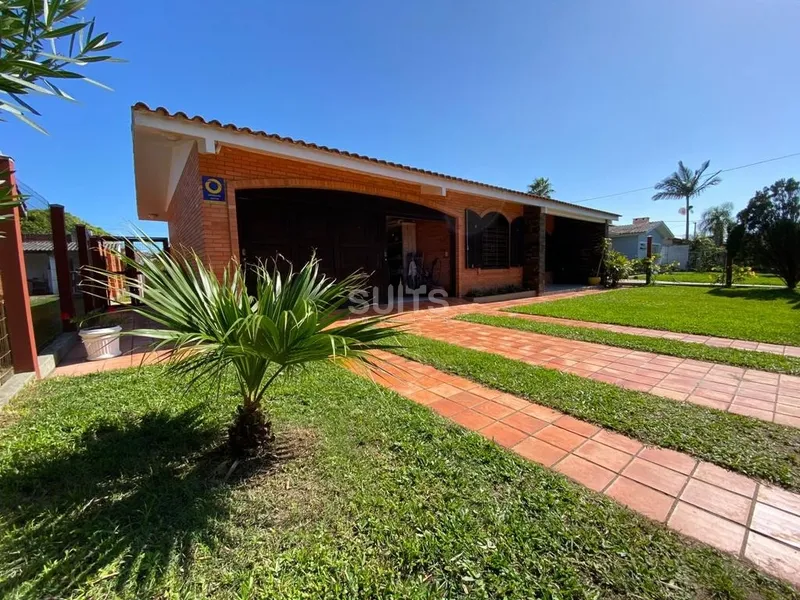 Ótima casa à venda na praia de Atlântida em Xangri-Lá: 3ª foto da galeria de imagens do imóvel