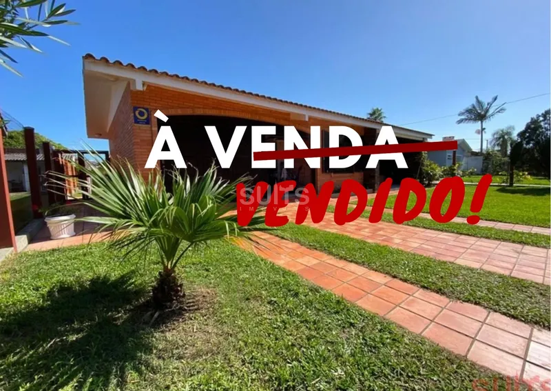 Ótima casa à venda na praia de Atlântida em Xangri-Lá: 1ª foto da galeria de imagens do imóvel