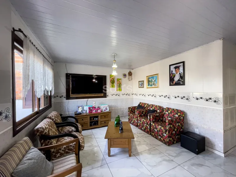 Excelente casa com piscina no Centro de Xangri-Lá: 4ª foto da galeria de imagens do imóvel