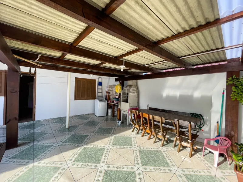 Excelente casa com piscina no Centro de Xangri-Lá: 16ª foto da galeria de imagens do imóvel