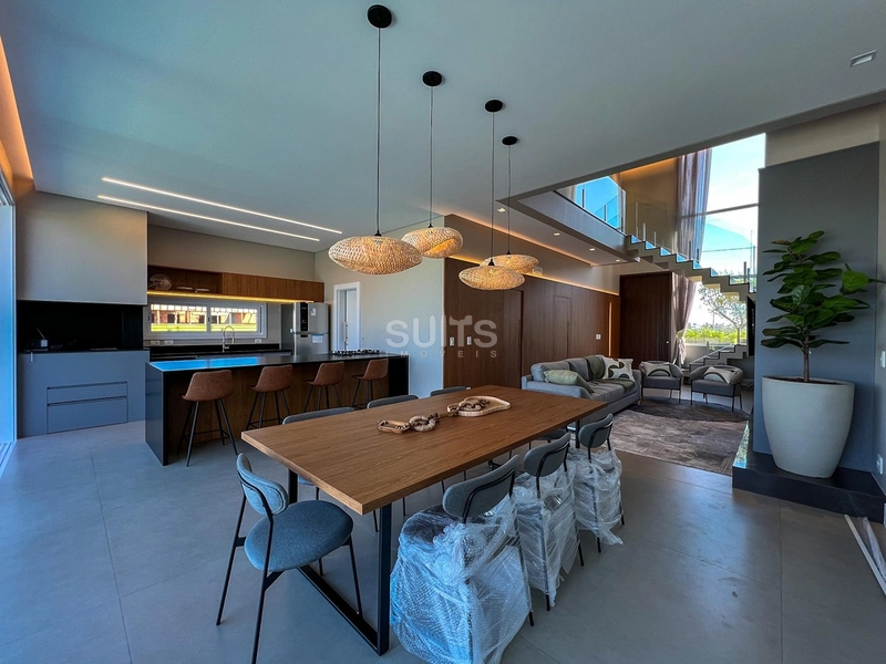 Belíssimo sobrado no condomínio Joy Xangri-Lá : 8ª foto da galeria de imagens do imóvel