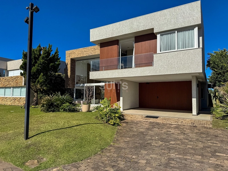 Mansão Disponível a Venda em condomínio Beira Mar de Xangri-lá.: 3ª foto da galeria de imagens do imóvel