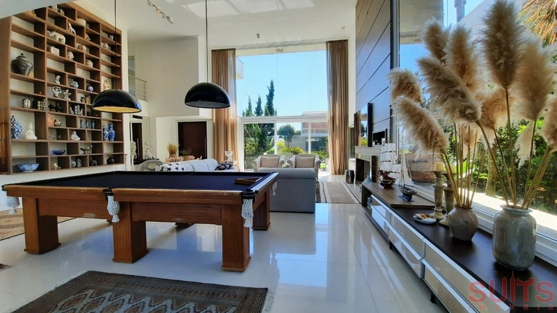 Mansão Disponível a Venda em condomínio Beira Mar de Xangri-lá.: 2ª foto da galeria de imagens do imóvel