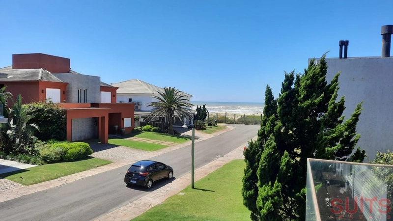 Mansão Disponível a Venda em condomínio Beira Mar de Xangri-lá.: 28ª foto da galeria de imagens do imóvel
