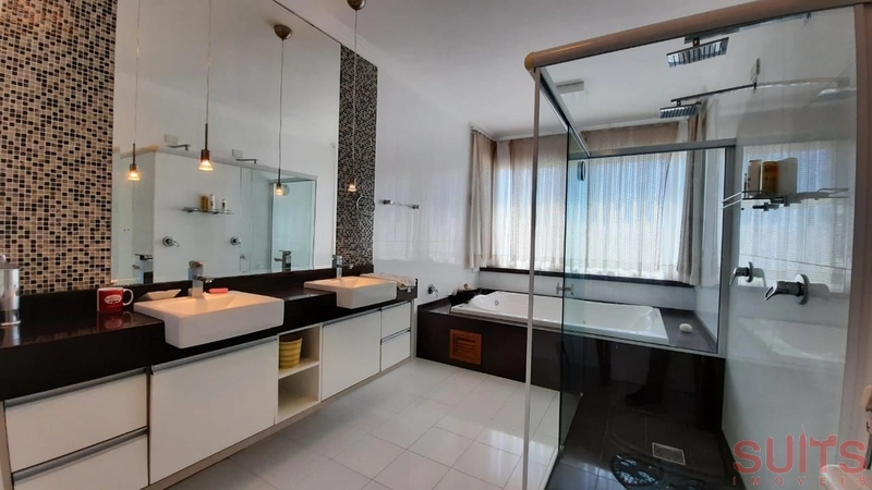 Mansão Disponível a Venda em condomínio Beira Mar de Xangri-lá.: 23ª foto da galeria de imagens do imóvel