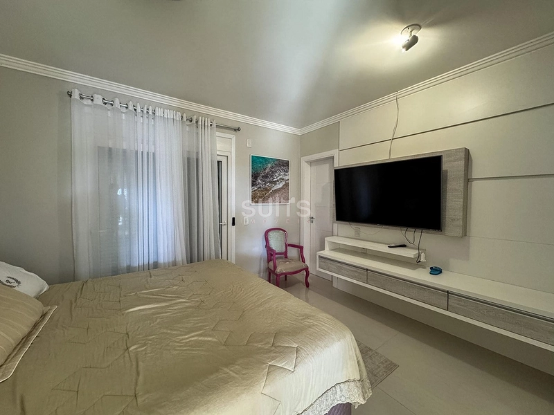 Mansão Disponível a Venda em condomínio Beira Mar de Xangri-lá.: 36ª foto da galeria de imagens do imóvel