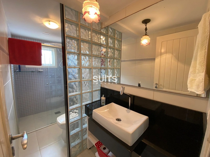 Ótimo sobrado muito próximo ao mar na praia de Noiva do Mar: 38ª foto da galeria de imagens do imóvel