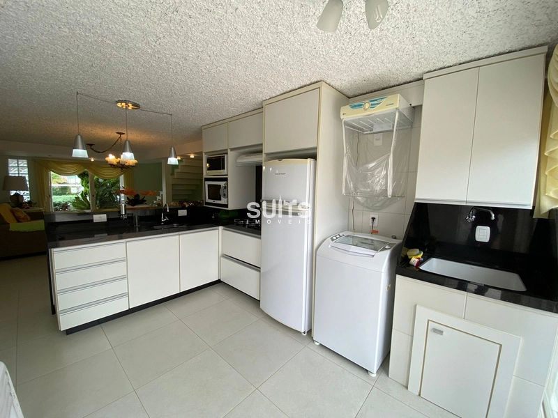 Ótimo sobrado muito próximo ao mar na praia de Noiva do Mar: 18ª foto da galeria de imagens do imóvel