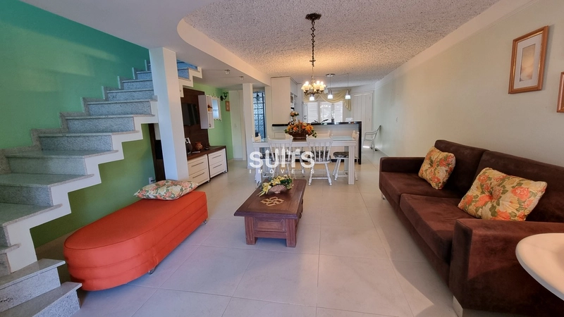 Ótimo sobrado muito próximo ao mar na praia de Noiva do Mar: 5ª foto da galeria de imagens do imóvel