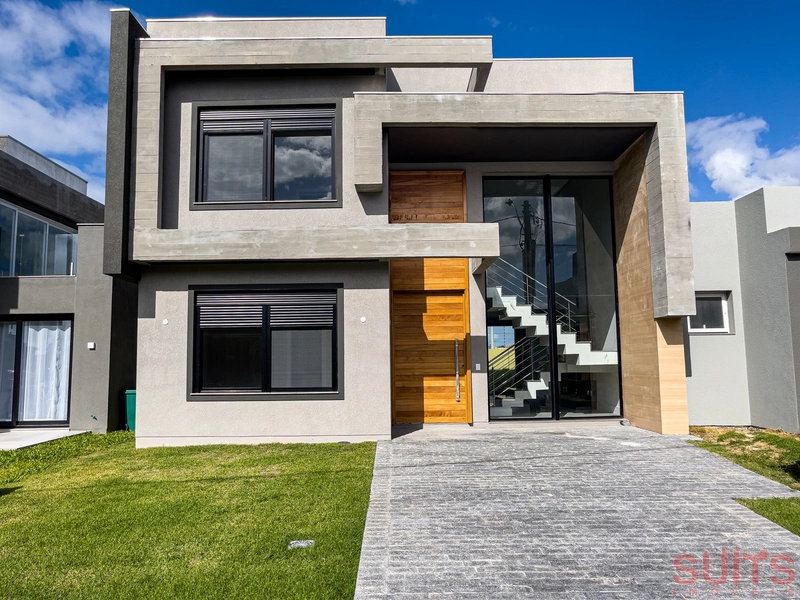 Excelente sobrado à venda no condomínio Blue: 1ª foto da galeria de imagens do imóvel