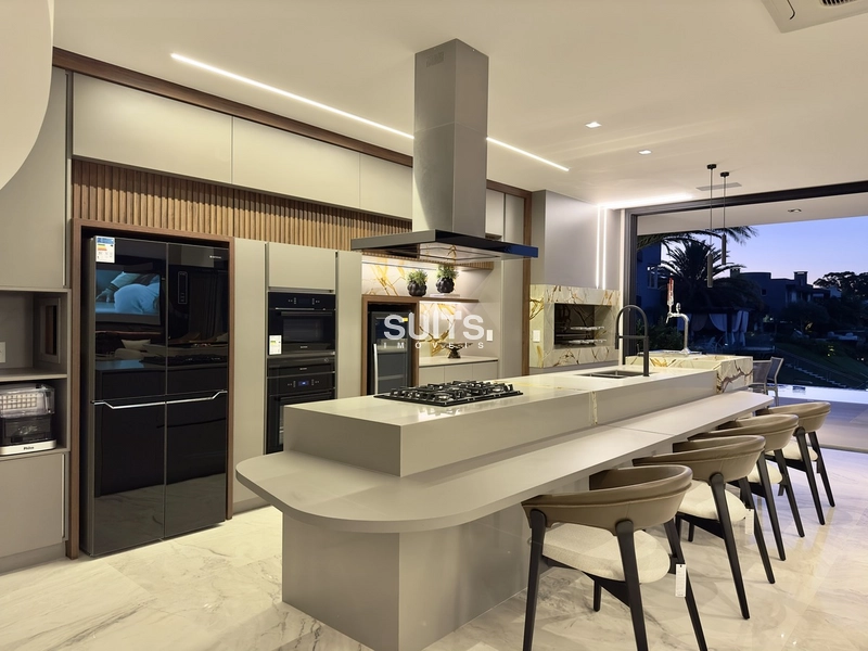 Magnifíco sobrado no condomínio Velas da Marina: 10ª foto da galeria de imagens do imóvel