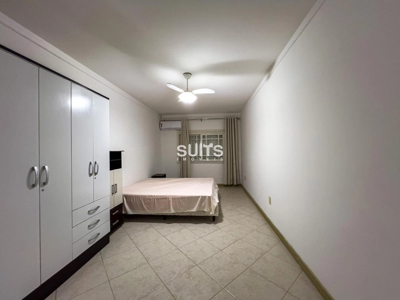 Duplex à venda próximo ao mar no centro de Xangri-lá: 7ª foto da galeria de imagens do imóvel