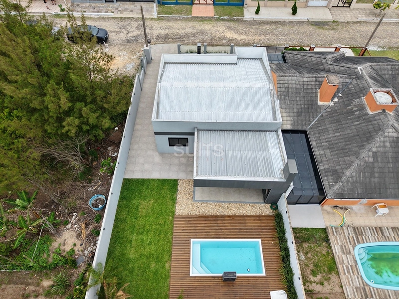 Ótima casa á poucos metros do mar na praia de Atlântida Sul : 12ª foto da galeria de imagens do imóvel