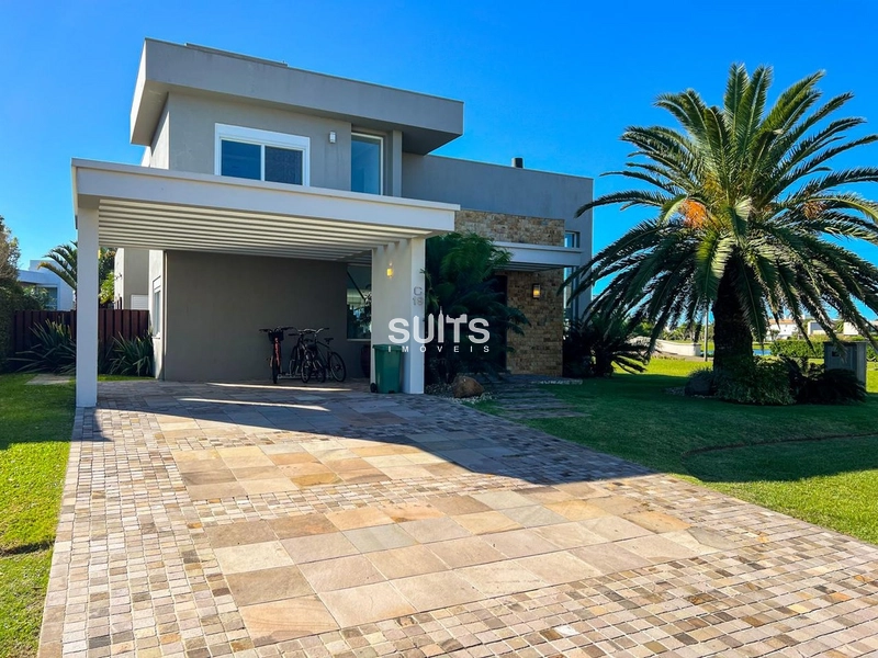 Excelente casa beira lago à venda no condomínio Ventura em Xangri-lá: 3ª foto da galeria de imagens do imóvel