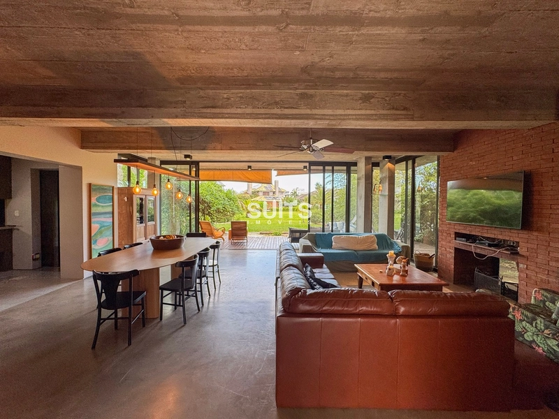 Excelente sobrado à venda no condomínio Ventura em Xangri-lá: 3ª foto da galeria de imagens do imóvel