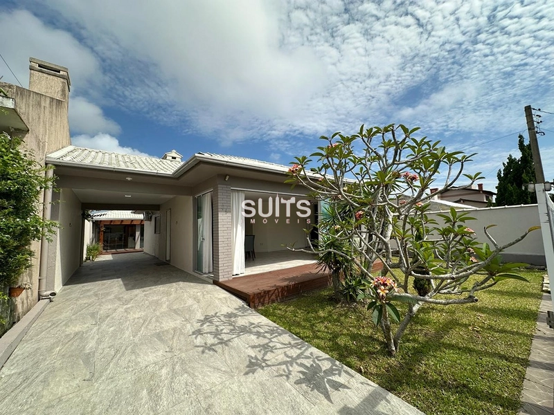 Incrível casa com excelente localização na praia do Remanso: 1ª foto da galeria de imagens do imóvel